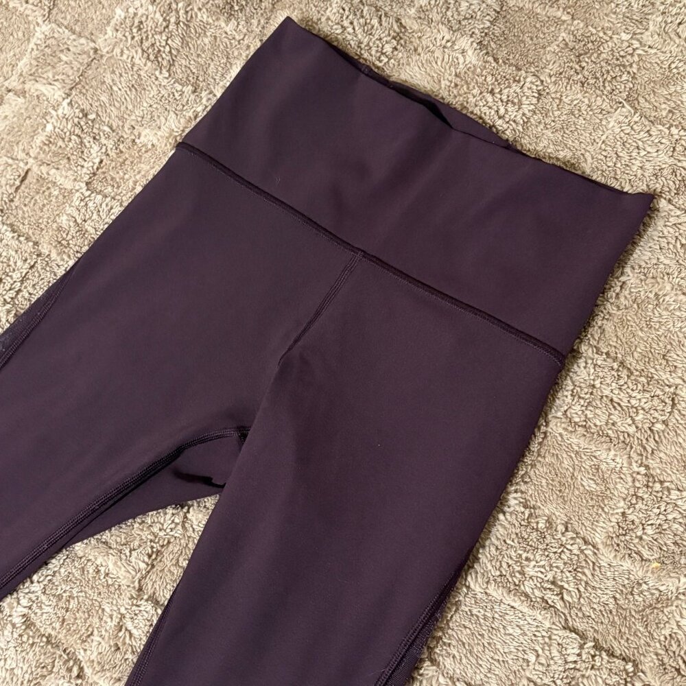 Lot of 2 Lululemon Meant To Move 7/8 Tight 25" Leggings & Invigorate Yoga Bra 4 - Picture 8 of 15